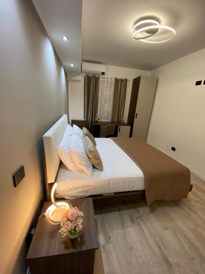 Hotel Plaza Ungheria Palermo Eksteriør bilde