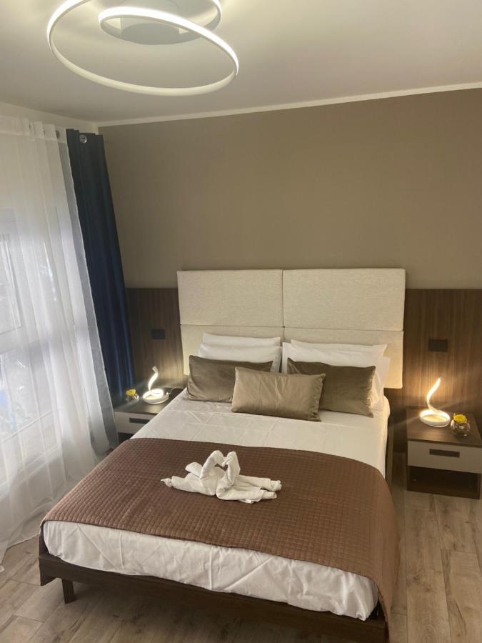 Hotel Plaza Ungheria Palermo Eksteriør bilde