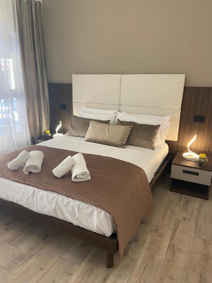 Hotel Plaza Ungheria Palermo Eksteriør bilde