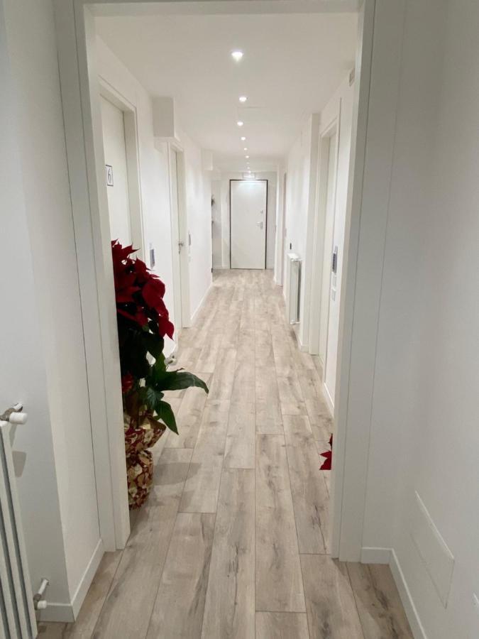 Hotel Plaza Ungheria Palermo Eksteriør bilde