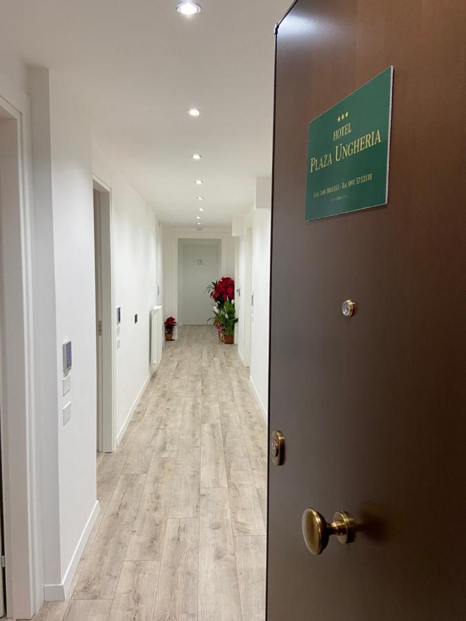 Hotel Plaza Ungheria Palermo Eksteriør bilde